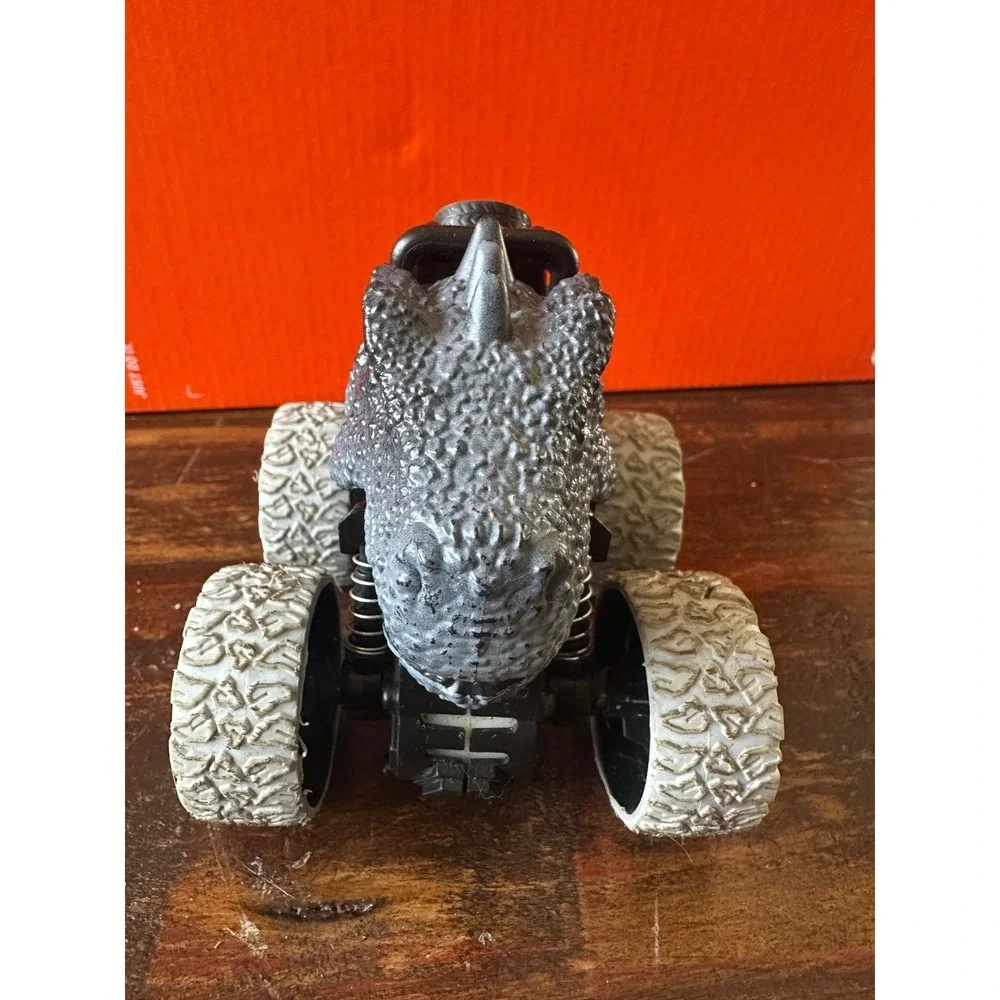 Monster Truck Dino Toy Lot‎ of 3 T-Rex Spinosaurus Triceratops One Rev Up